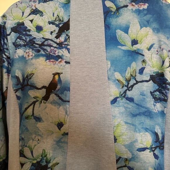 Soft Surroundings Flowers and Birds Draped Cardigan Topper with Hi-Lo hem - Picture 10 of 13